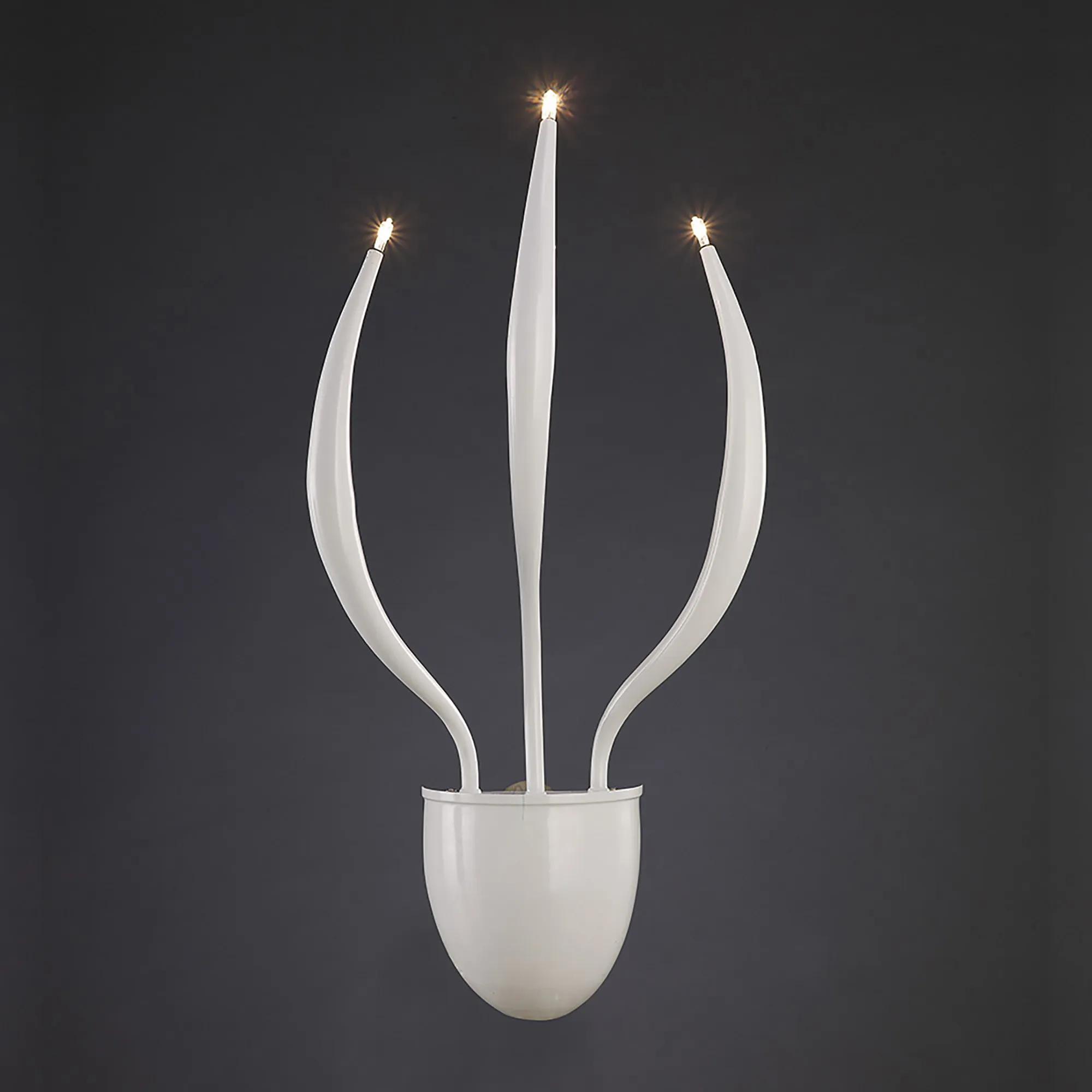 Llamas Gloss White Wall Lights Diyas Armed Wall Lights Llamas Gloss White Wall Lights Diyas Armed Wall Lights